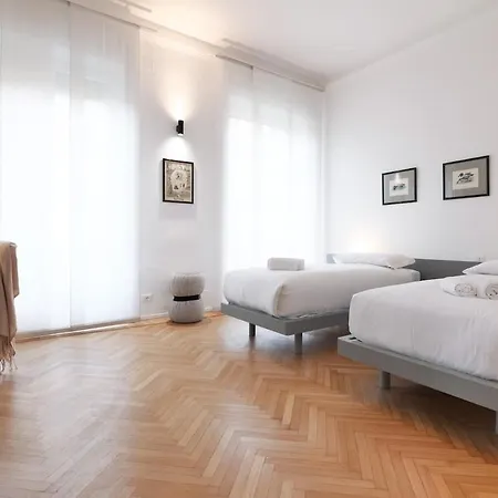 Light And Style In The Heart Of Apartment